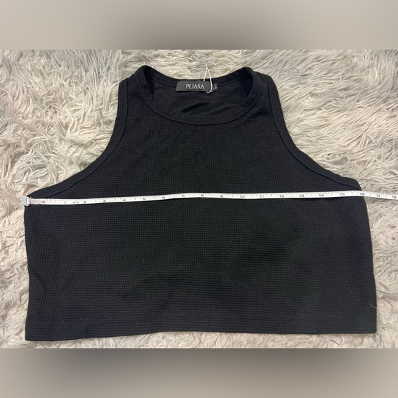 NWOT Peiara Black Waffle Knit High Neck Crop Top Size Large - Picture 2 of 4